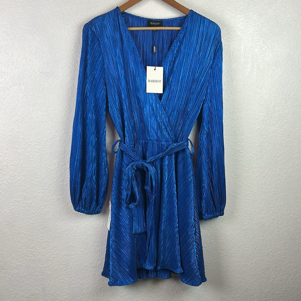 NEW nwt Bardot Bellissa Pleated Faux Wrap Mini Dress Vibrant Blue Metallic - Picture 3 of 8